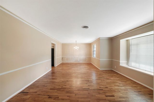 4406 Rosebay Drive, Houston, TX 77018