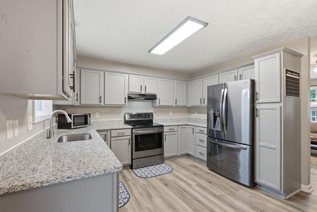 653 Oldham Avenue, Richmond, KY 40475