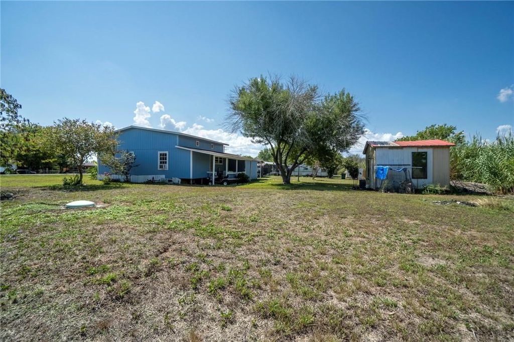 110 Belinda LN, Kyle, TX 78640