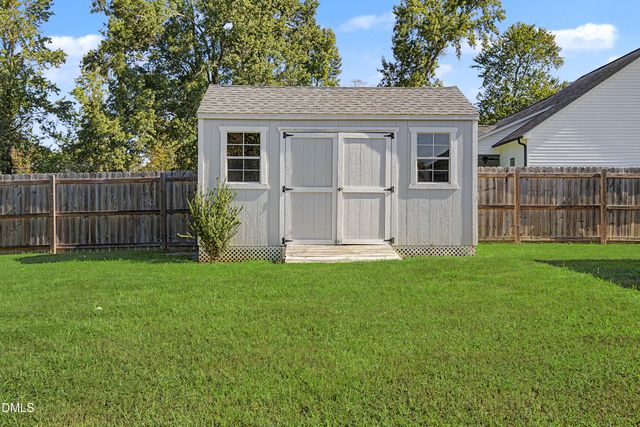 53 Voyage Circle, Smithfield, NC 27577