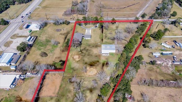 12335 2nd Street, Santa Fe, TX 77539