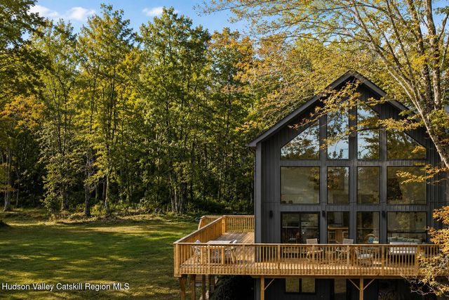 130 Abromowitz Road, Wawarsing, NY 12489