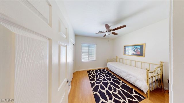 6094 Majestic Wind Avenue, Las Vegas, NV 89122