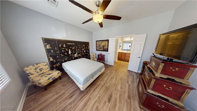 6094 Majestic Wind Avenue, Las Vegas, NV 89122