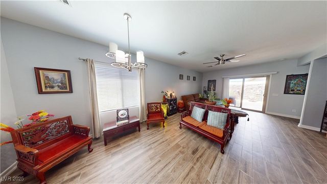 6094 Majestic Wind Avenue, Las Vegas, NV 89122