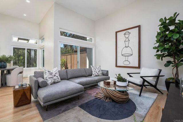 10717 matinal circle, San Diego, CA 92127