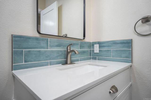 10717 matinal circle, San Diego, CA 92127