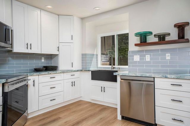 10717 matinal circle, San Diego, CA 92127