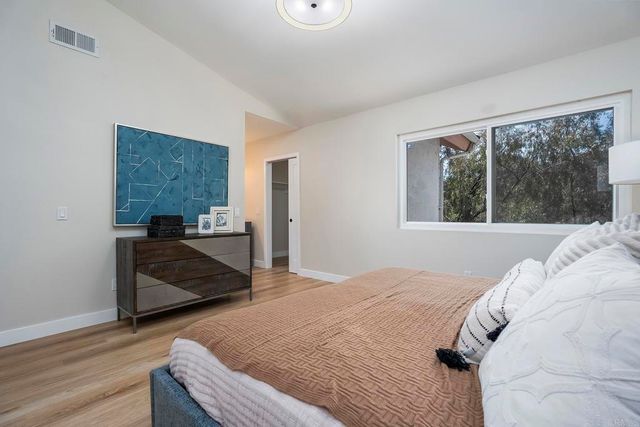 10717 matinal circle, San Diego, CA 92127