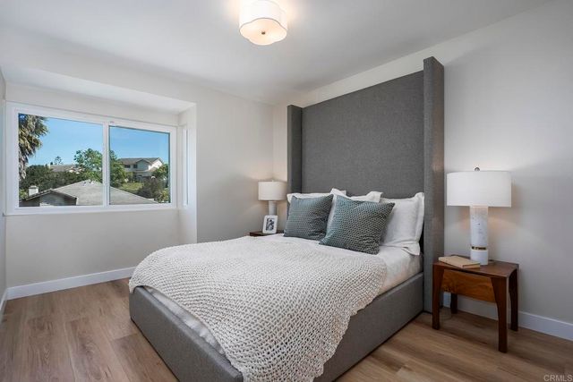 10717 matinal circle, San Diego, CA 92127