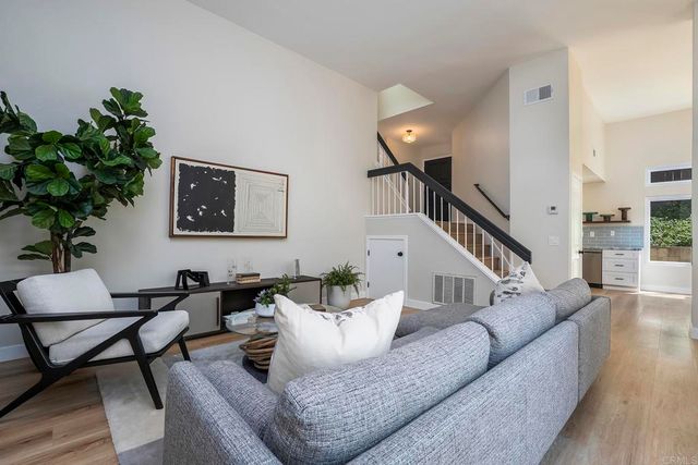 10717 matinal circle, San Diego, CA 92127