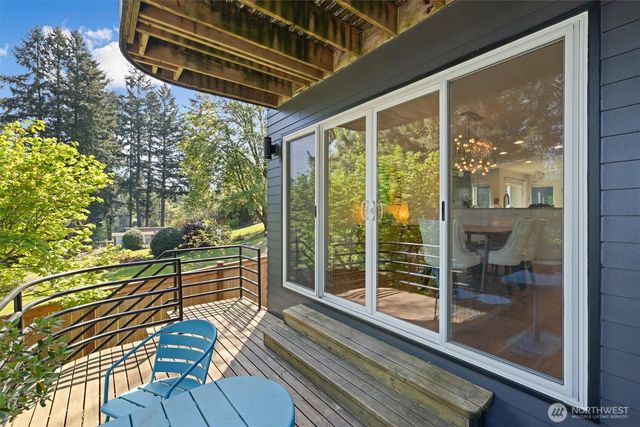 16114 SE Lake Holm Road, Auburn, WA 98092