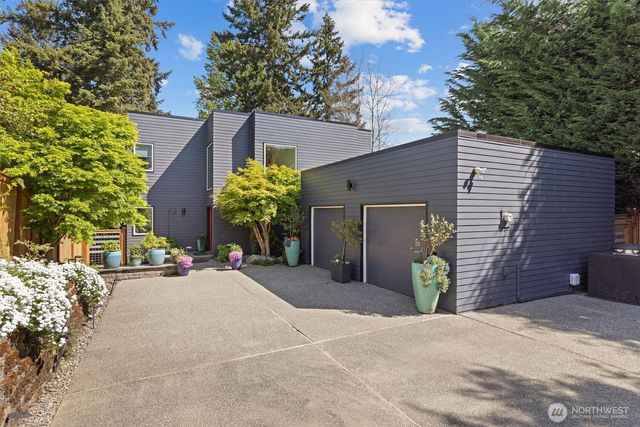 16114 SE Lake Holm Road, Auburn, WA 98092