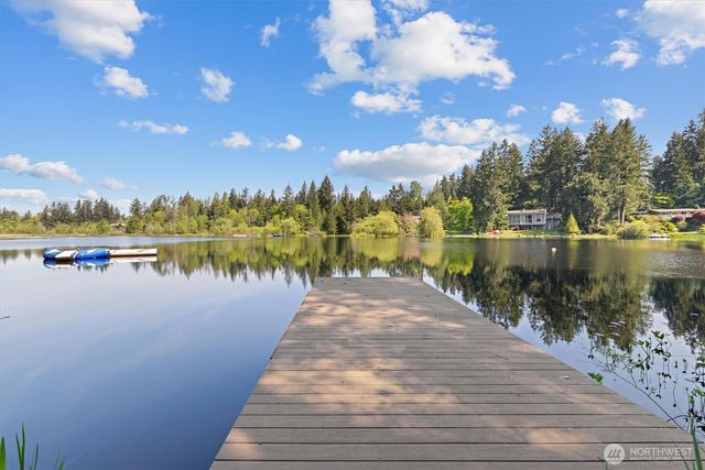 16114 SE Lake Holm Road, Auburn, WA 98092