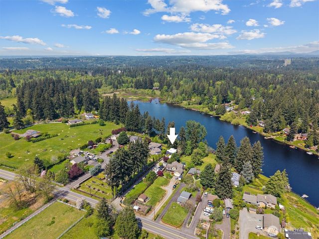 16114 SE Lake Holm Road, Auburn, WA 98092