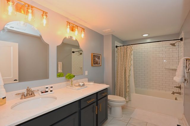 553 Oakvale Ln, Mount Juliet, TN 37122