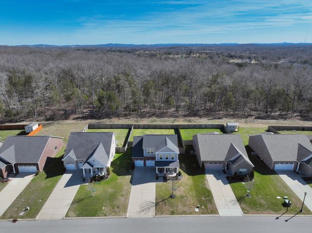 553 Oakvale Ln, Mount Juliet, TN 37122