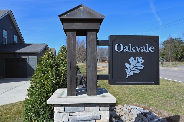 553 Oakvale Ln, Mount Juliet, TN 37122