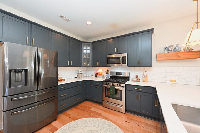 553 Oakvale Ln, Mount Juliet, TN 37122