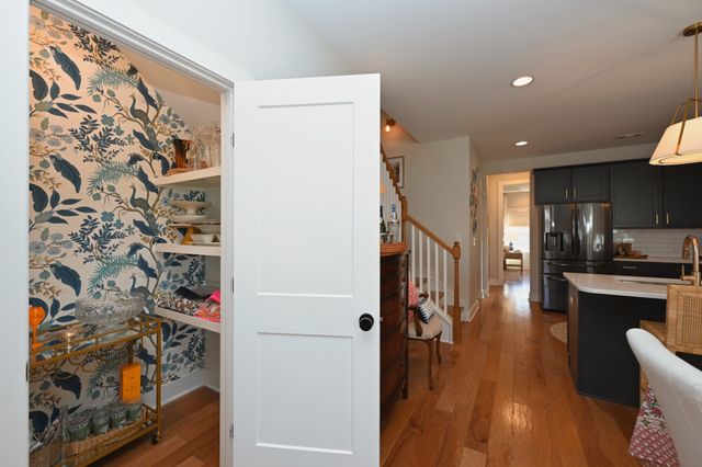 553 Oakvale Ln, Mount Juliet, TN 37122