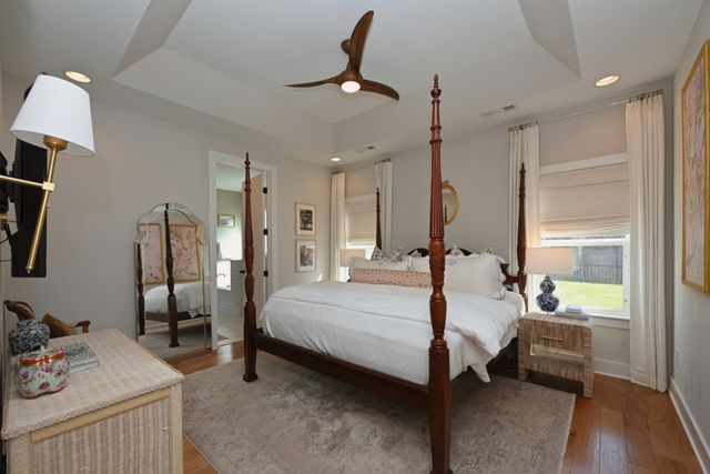 553 Oakvale Ln, Mount Juliet, TN 37122