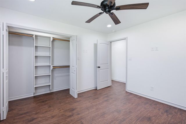 32242 Sky Lakes Drive, Waller, TX 77484