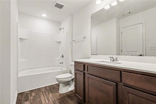 2374 Camden Oak Way, Lithonia, GA 30058