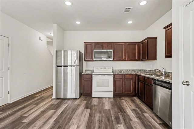 2374 Camden Oak Way, Lithonia, GA 30058