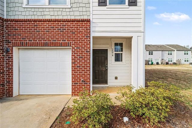 2374 Camden Oak Way, Lithonia, GA 30058