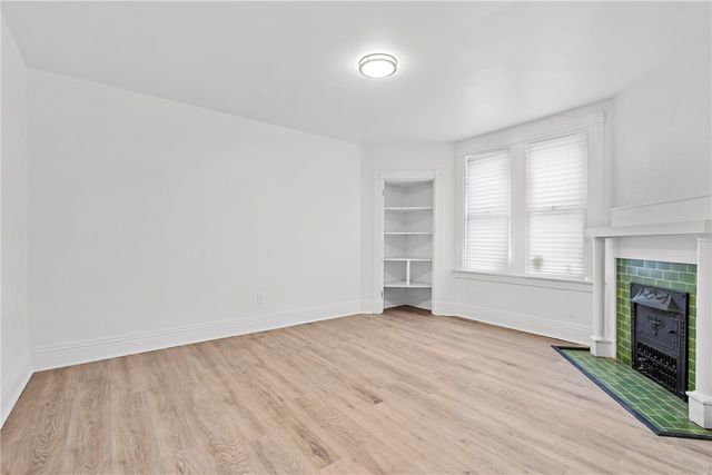 2 Elmont St, Crafton Heights, PA 15205