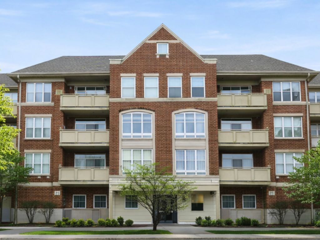 77 N Quentin Road 310, Palatine, IL 60067 — exterior