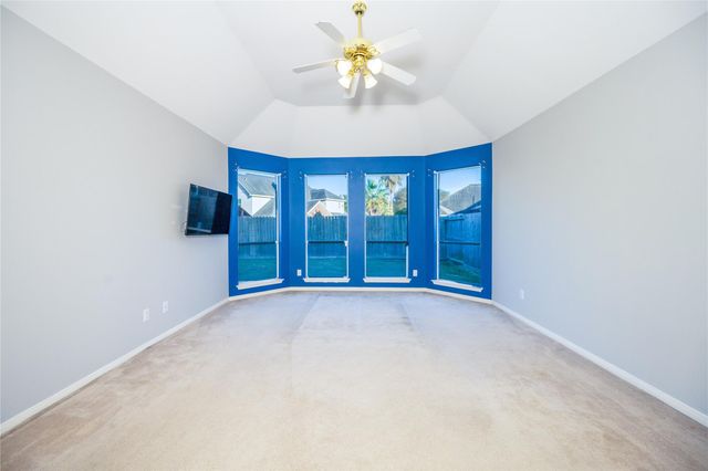 16010 Ashvale Drive, Tomball, TX 77377