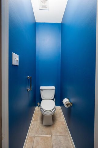 16010 Ashvale Drive, Tomball, TX 77377