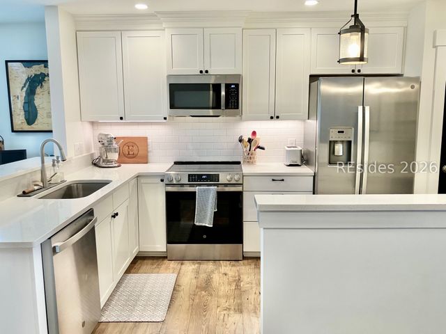 26 Old Stoney Ln, Hilton Head Island, SC 29926