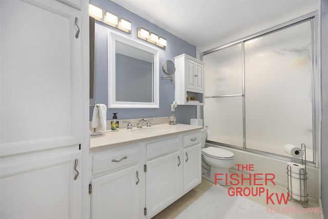 3344 Devonwood Hills Ne A, Grand Rapids, MI 49525