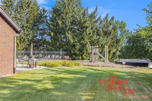 3344 Devonwood Hills Ne A, Grand Rapids, MI 49525