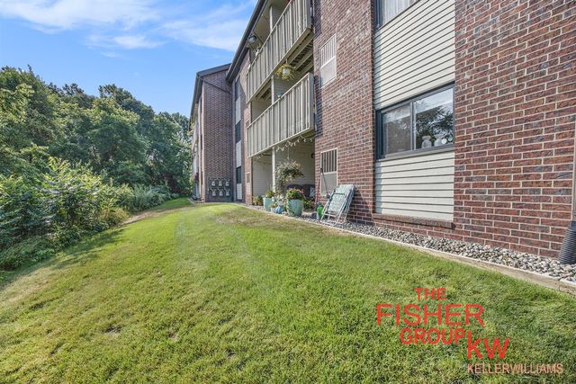 3344 Devonwood Hills Ne A, Grand Rapids, MI 49525