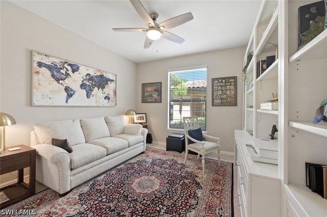 9440 Benvenuto CT 3-104, Naples, FL 34119