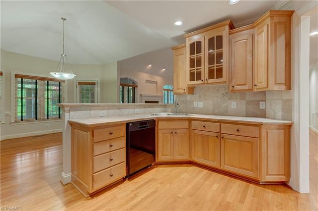 2436 Nesters Court, High Point, NC 27265