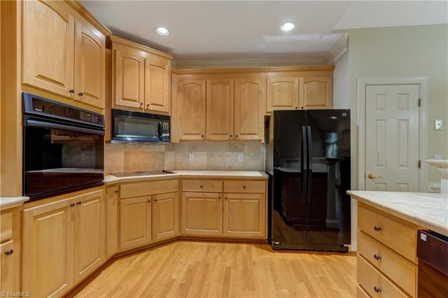 2436 Nesters Court, High Point, NC 27265