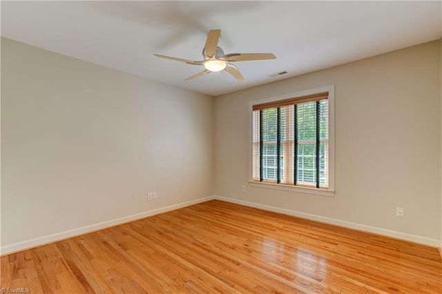 2436 Nesters Court, High Point, NC 27265