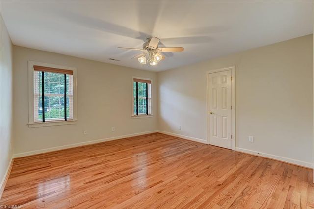 2436 Nesters Court, High Point, NC 27265