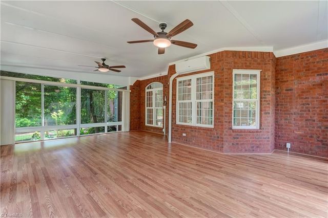 2436 Nesters Court, High Point, NC 27265