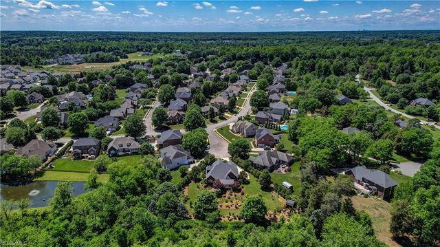 2436 Nesters Court, High Point, NC 27265