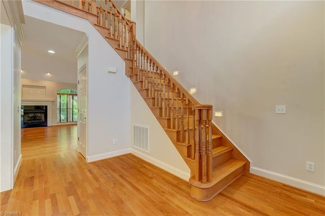 2436 Nesters Court, High Point, NC 27265