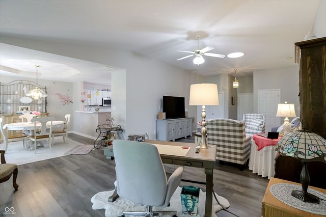 10701 Stable Drive, Indianapolis, IN 46239