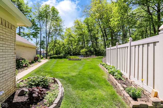10701 Stable Drive, Indianapolis, IN 46239