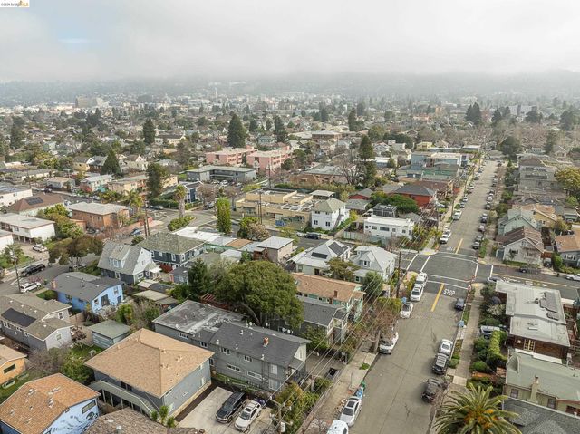 1535 Julia St, Berkeley, CA 94703