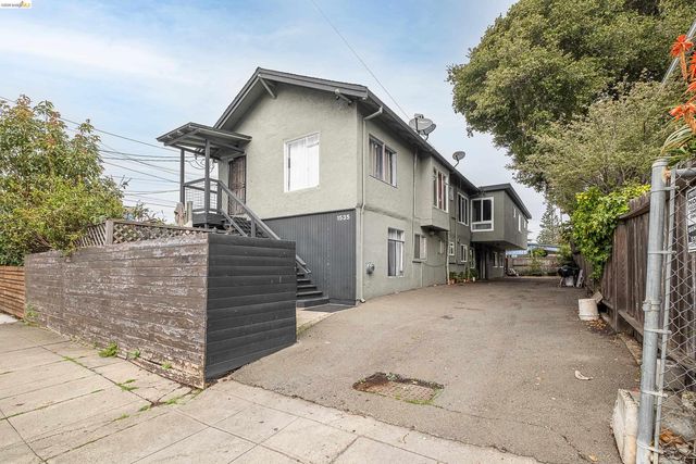 1535 Julia St, Berkeley, CA 94703