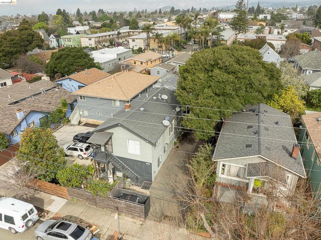 1535 Julia St, Berkeley, CA 94703